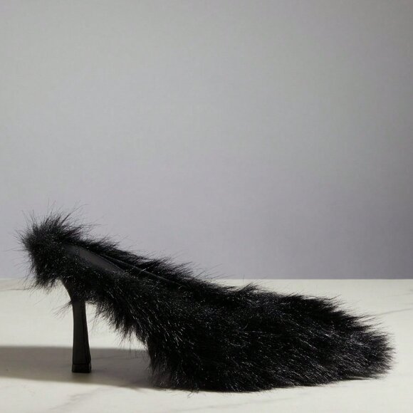Black Trendy Sexy Stilettos Pointy Toe Faux Fur High Heel Pumps - Picture 4 of 5